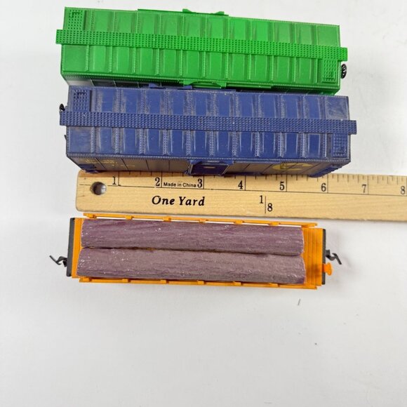 HO Scale Freight Train Cars Vintage Linde Boxcar & Ponderosa Lumber Flatcar - Picture 15 of 15